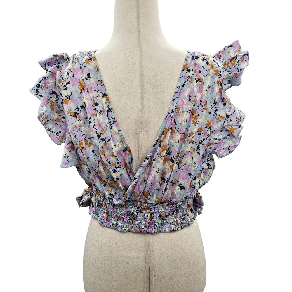 Free People Sky Combo Floral Ruffle V-Neck Smocked Crop Top OB1295567‎ Large NEW
